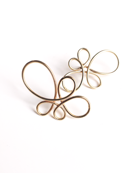 « Waris » boucles d’oreilles asymétriques